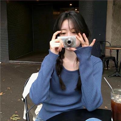 女人是英雄